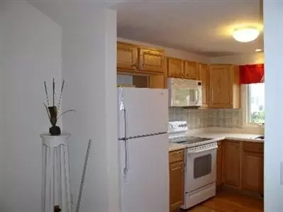 2 Classic Cir, Mashpee, MA 02649 photo 3