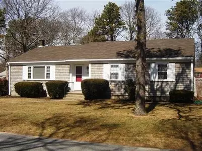 36 Tanager Rd, Hyannis, MA 02601 photo 1