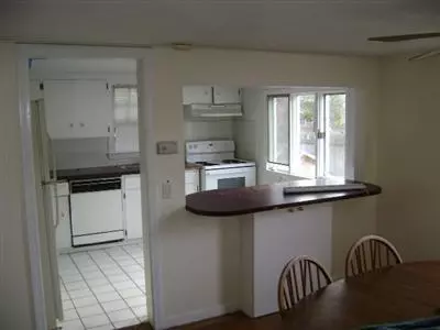 144 Spring St, Hyannis, MA 02601 photo 2