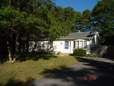 11 Radcliffe Rd, Mashpee, MA 02649 photo 1