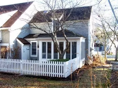 30 Brant Rock Rd, Mashpee, MA 02649 photo 1