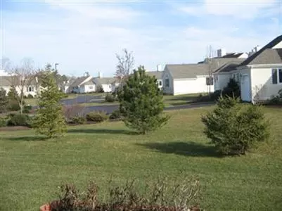 2 Masters Ct, Mashpee, MA 02649 photo 3