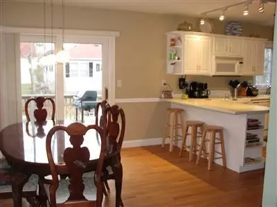 104 River Rd, Marstons Mills, MA 02648 photo 8
