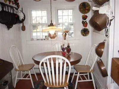 1 Hawes Rd, Sagamore Beach, MA 02562 photo 4