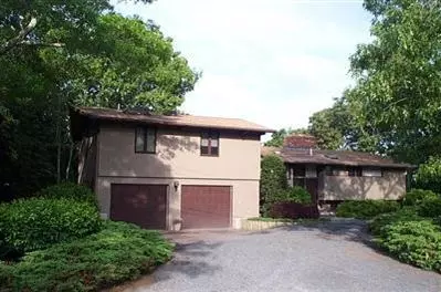242 Clamshell Cove Rd, Cotuit, MA 02635 photo 2