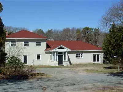 814 S Main St, Centerville, MA 02632 photo 4