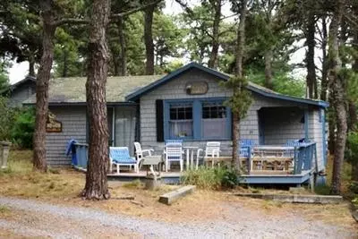 1340 Main St, Chatham, MA 02633 photo 1