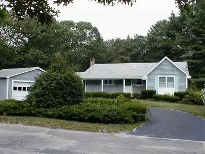29 Willard St, Wareham, MA 02571 photo 1
