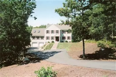 3 Foretop Rd, Bourne, MA 02532 photo 1