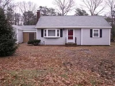 44 Knotty Pine Ln, Centerville, MA 02632 photo 1