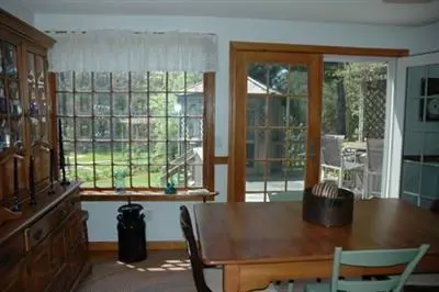67 Oak St, Cotuit, MA 02635 photo 8