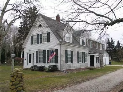 2745 Main St, Barnstable, MA 02630 photo 1