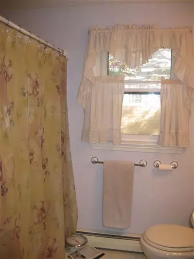 6 Chatham Ln, Mashpee, MA 02649 photo 6