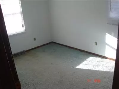 148 Walnut St, Hyannis, MA 02601 photo 6