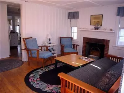 12 Pine Ave, Mashpee, MA 02649 photo 3
