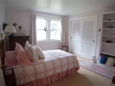 8 Walley, Hyannis, MA 02601 photo 9