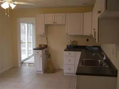 107 Dolphin Ln, Hyannis, MA 02601 photo 6