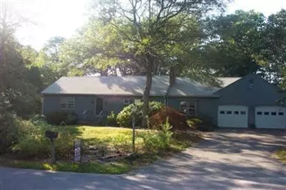 117 Starlight Dr, Marstons Mills, MA 02648 photo 6