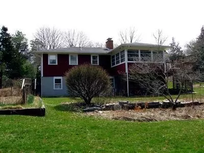 31 Richards Ln, Centerville, MA 02632 photo 2