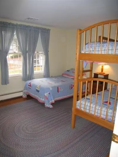 75 Sunset Cir, Mashpee, MA 02649 photo 8