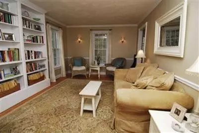 1135 Old Post Rd, Cotuit, MA 02635 photo 5