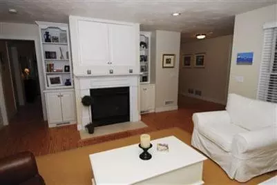 1135 Old Post Rd, Cotuit, MA 02635 photo 3