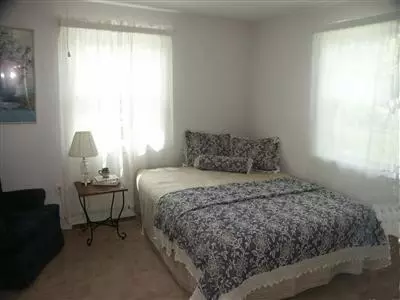 45 Clay Pond Rd, Bourne, MA 02532 photo 4