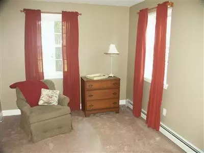 45 Clay Pond Rd, Bourne, MA 02532 photo 9
