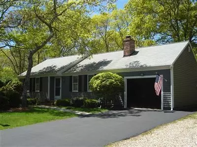 303 Gleneagle Dr, Centerville, MA 02632 photo 1