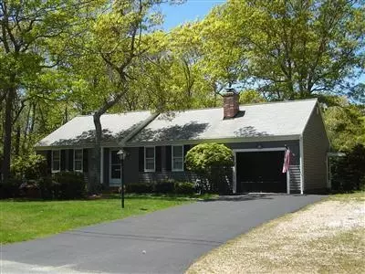 303 Gleneagle Dr, Centerville, MA 02632 photo 3