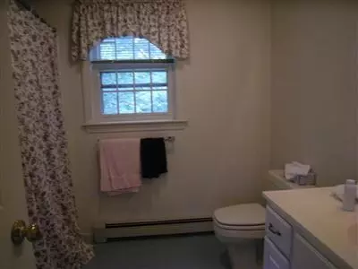 21 Hyde Park Rd, Centerville, MA 02632 photo 9