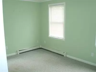 8 Deborah Bottle Rd, Mashpee, MA 02649 photo 4