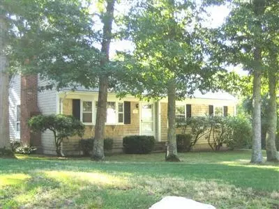 68 Chickadee Ln, Centerville, MA 02632 photo 2