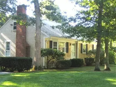 68 Chickadee Ln, Centerville, MA 02632 photo 1