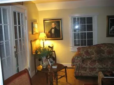 2653 Main St, Barnstable, MA 02630 photo 9