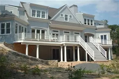 6 Quaker Run Rd, Mashpee, MA 02649 photo 1