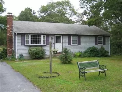 17 Benjamin Rd, South Dennis, MA 02660 photo 2