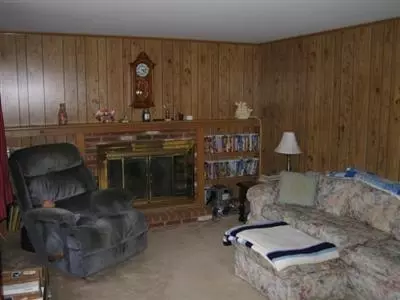 17 Benjamin Rd, South Dennis, MA 02660 photo 4