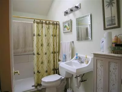 4 Marks Path, Hyannis, MA 02601 photo 7