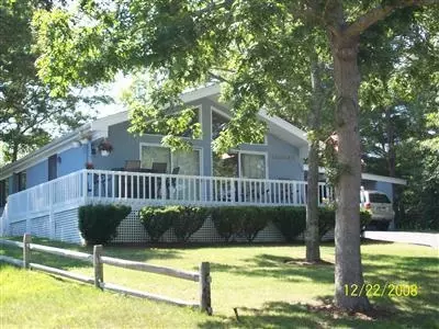 225 Lakeside Dr, Marstons Mills, MA 02648 photo 1