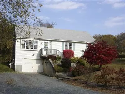 38 Ebenezer Rd, Osterville, MA 02655 photo 2