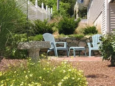20 Wychunas Ave, Buzzards Bay, MA 02532 photo 11