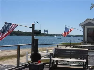 20 Wychunas Ave, Buzzards Bay, MA 02532 photo 8