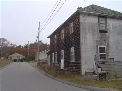 6 Aunt Hannahs Ln, Onset, MA 02538 photo 2