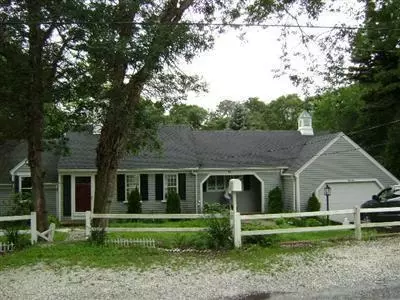 51 George St, Hyannis, MA 02601 photo 1