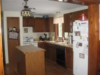 258 Willimantic Dr, Marstons Mills, MA 02648 photo 5