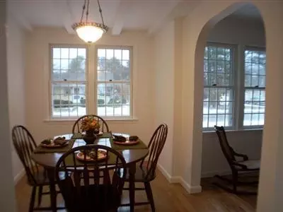 33 Pilgrim Ln, Hyannis, MA 02601 photo 5