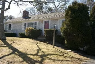 81 Rudder Rd, Hyannis, MA 02601 photo 1