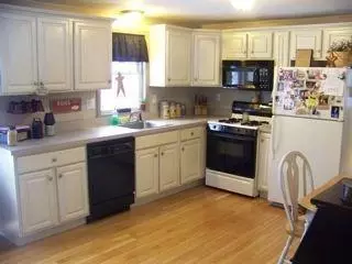 24 Minot Ave, Wareham, MA 02571 photo 10
