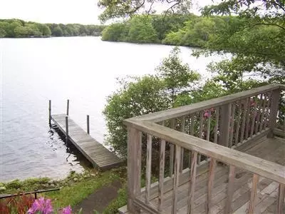 64 Nyes Neck East Rd, Centerville, MA 02632 photo 3